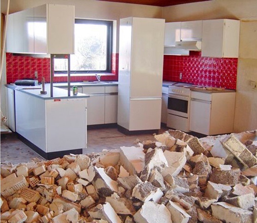 Vi udskifter 150.000 køkkener hvert år. Gennemsnitslevetiden er 11 år. Mange køkkener er i så dårlig kvalitet at materialerne ikke kan genbruges.